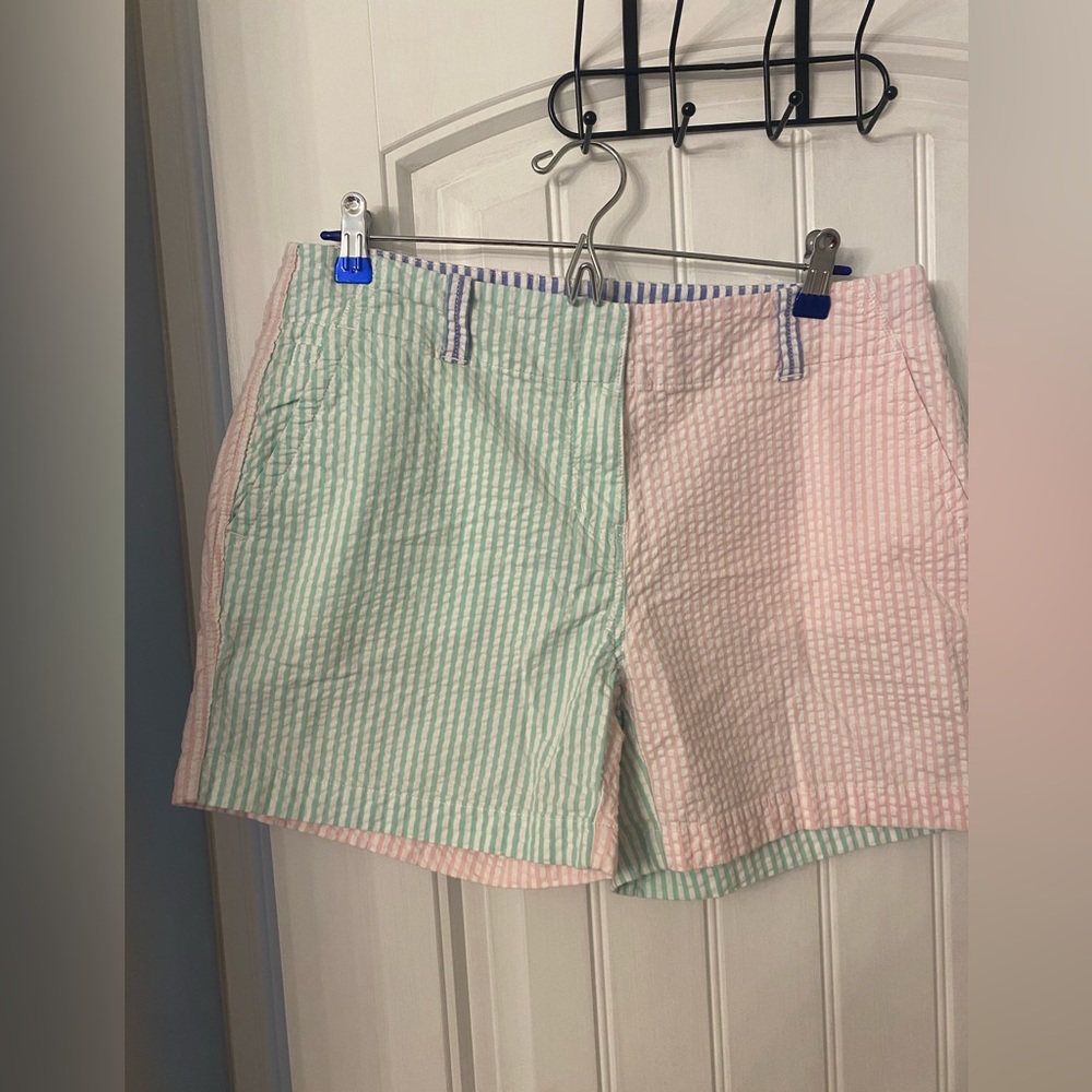 Vineyard Vines 5” Shorts, size 10
